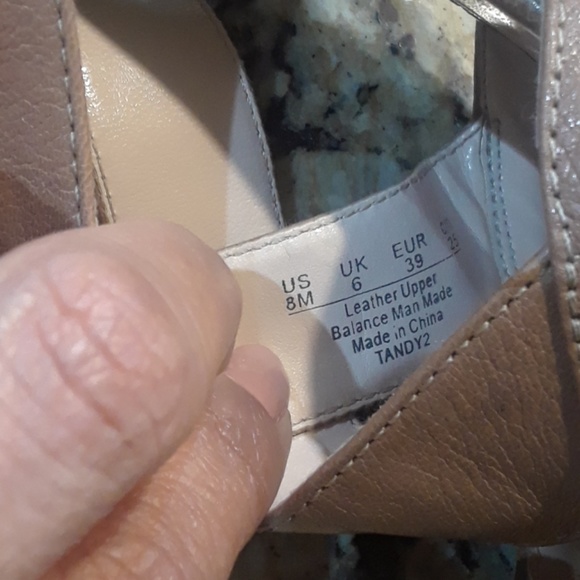 Franco Sarto lether wedges sandals - Picture 6 of 6